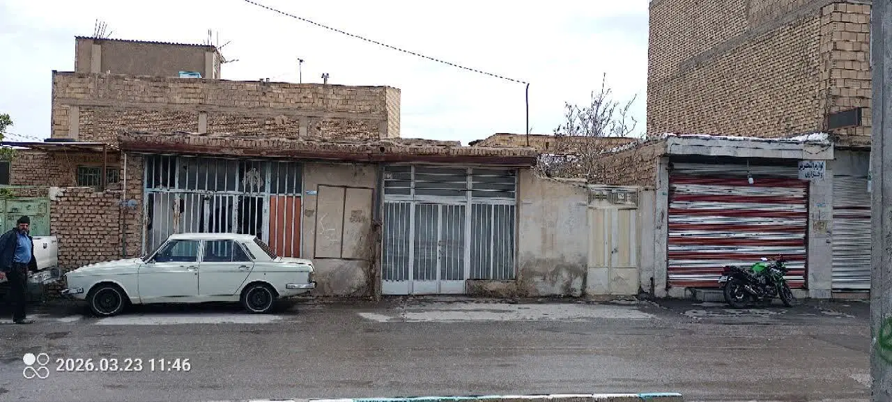 فروش ملک تجاری-مسکونی - ۲۳۱ متر - نجف‌آباد