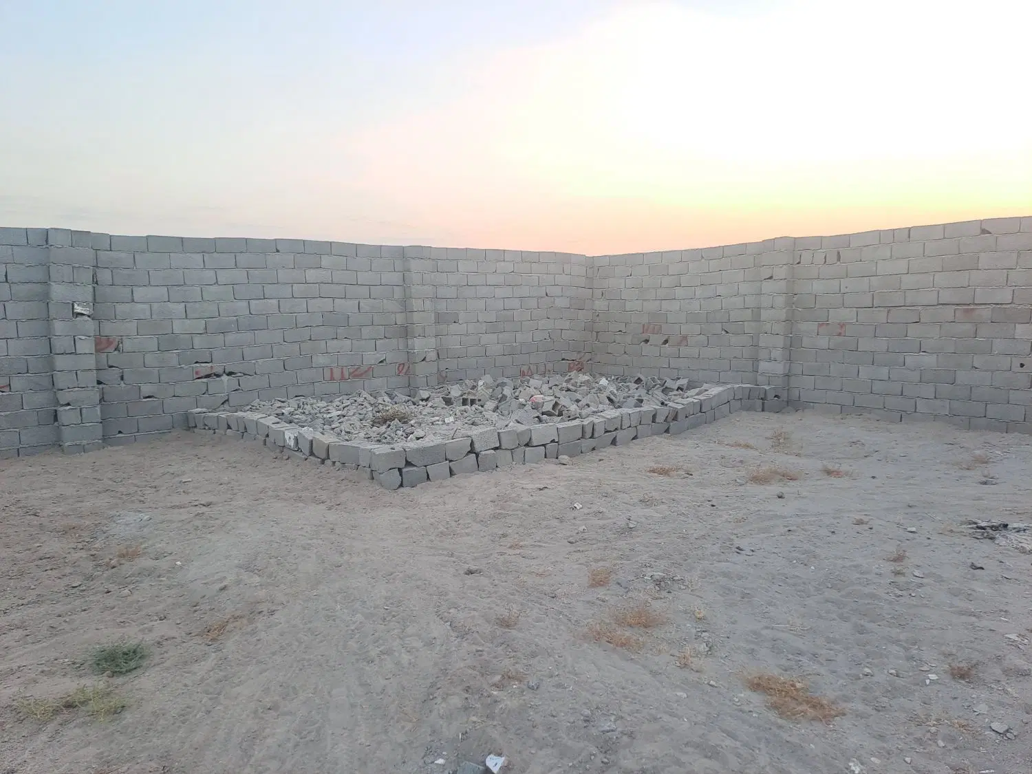فروش باغچه زمین ۴۲۰ متری