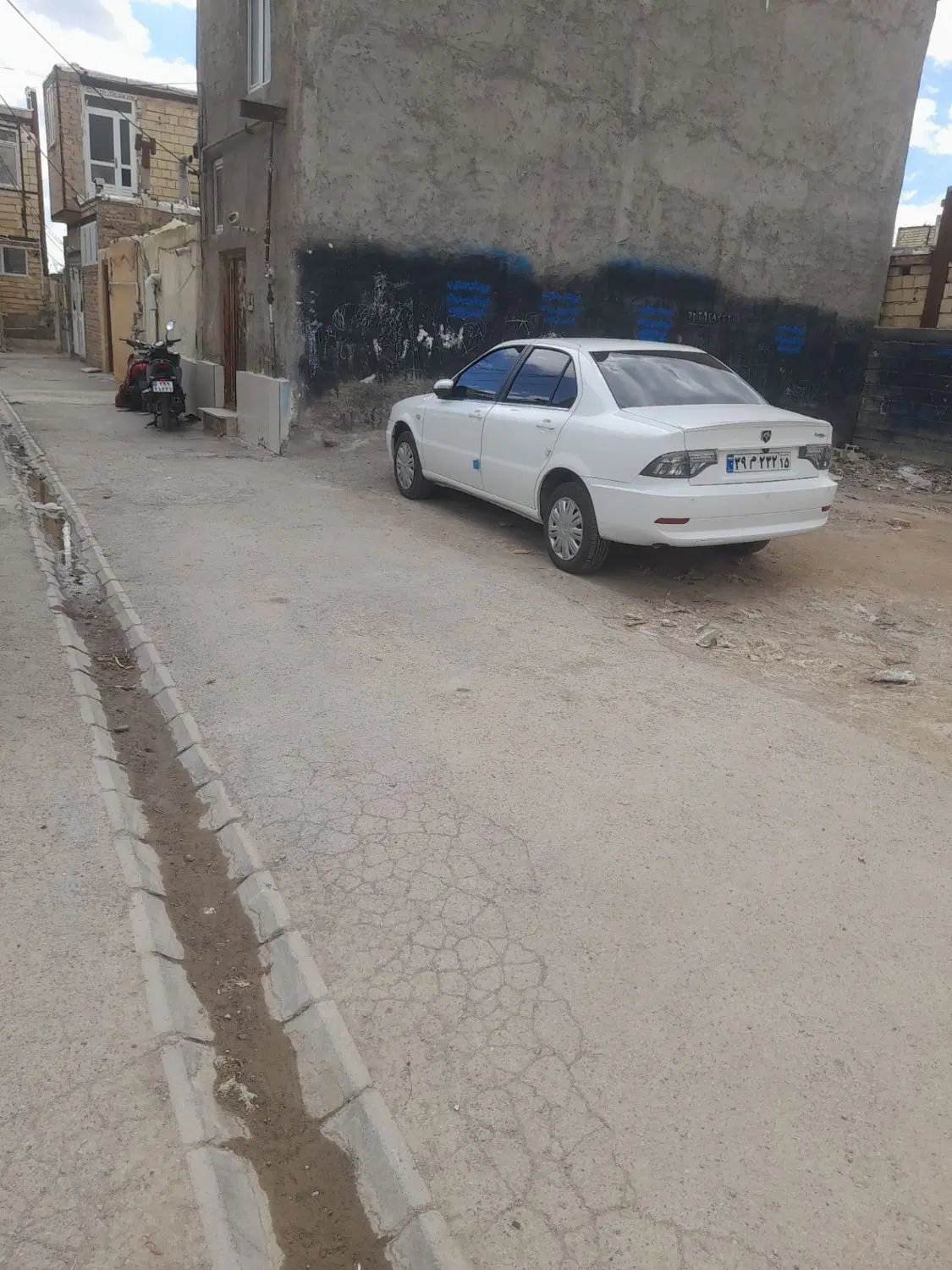 زمین مسکونی