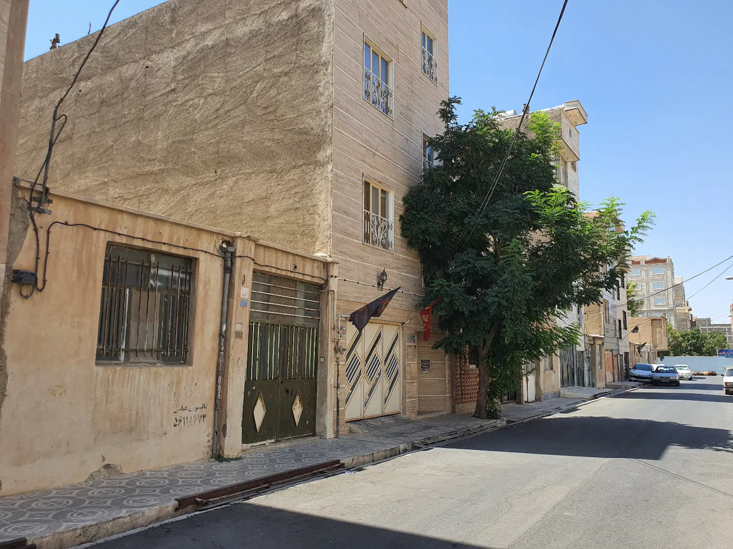 ویلایی کلنگی 120 متری قابل سکونت، خیابان طالقانی