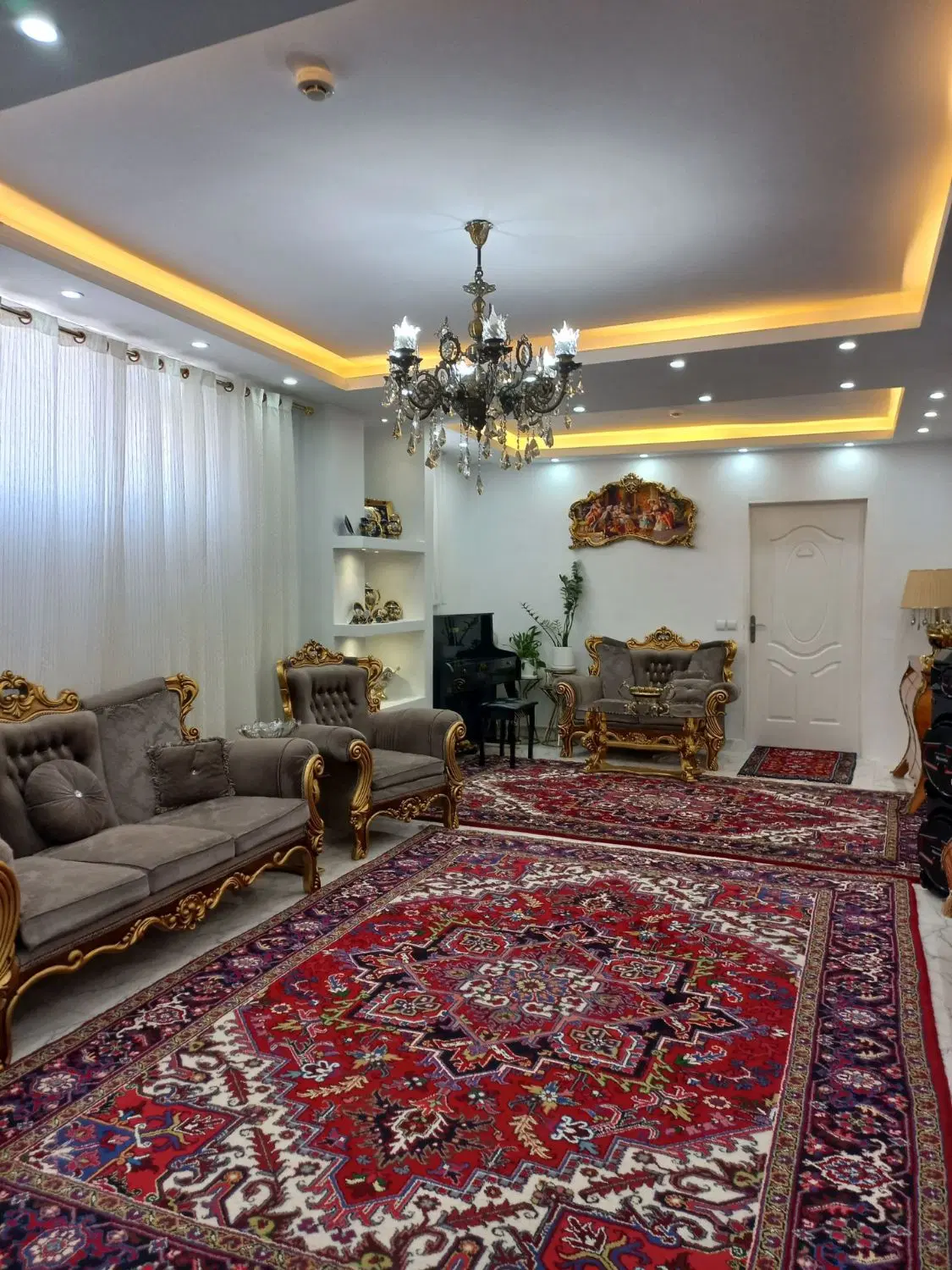 ۷۵ متر هر طبقه ، دوطبقه دوسرویس آخونی