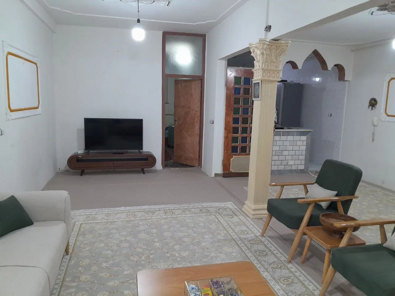 واحد ۱۱۰متری واقع در خیابان نرگس جنوبی،محله مسکن