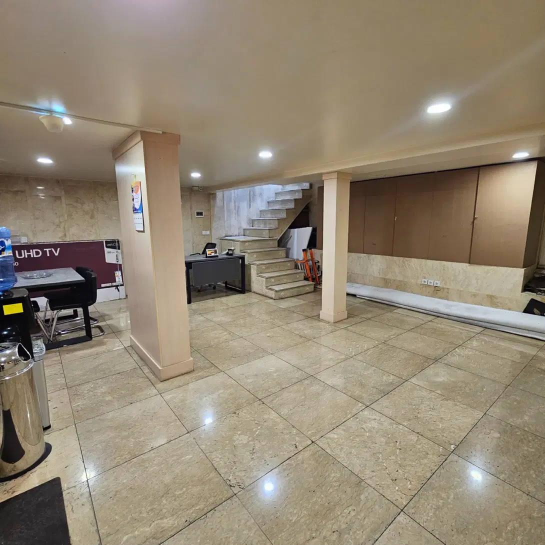بر خیابان مطهری