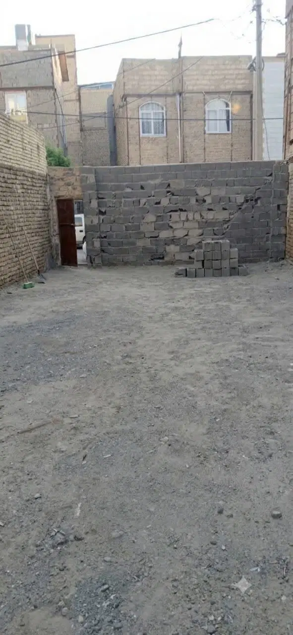 زمین مسکونی
