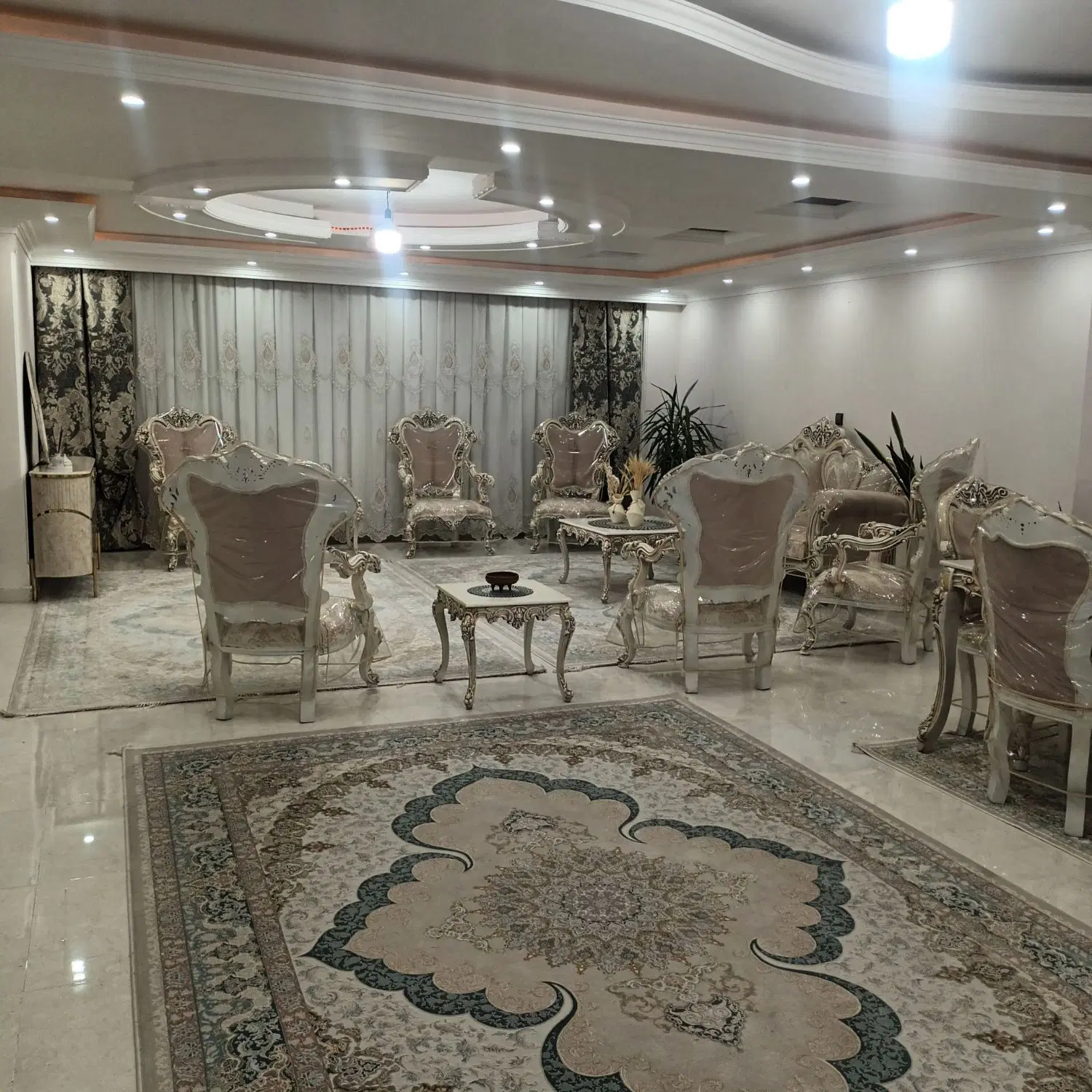 آپارتمان اجاره ای۱۶۷متری شهرک ارکیده