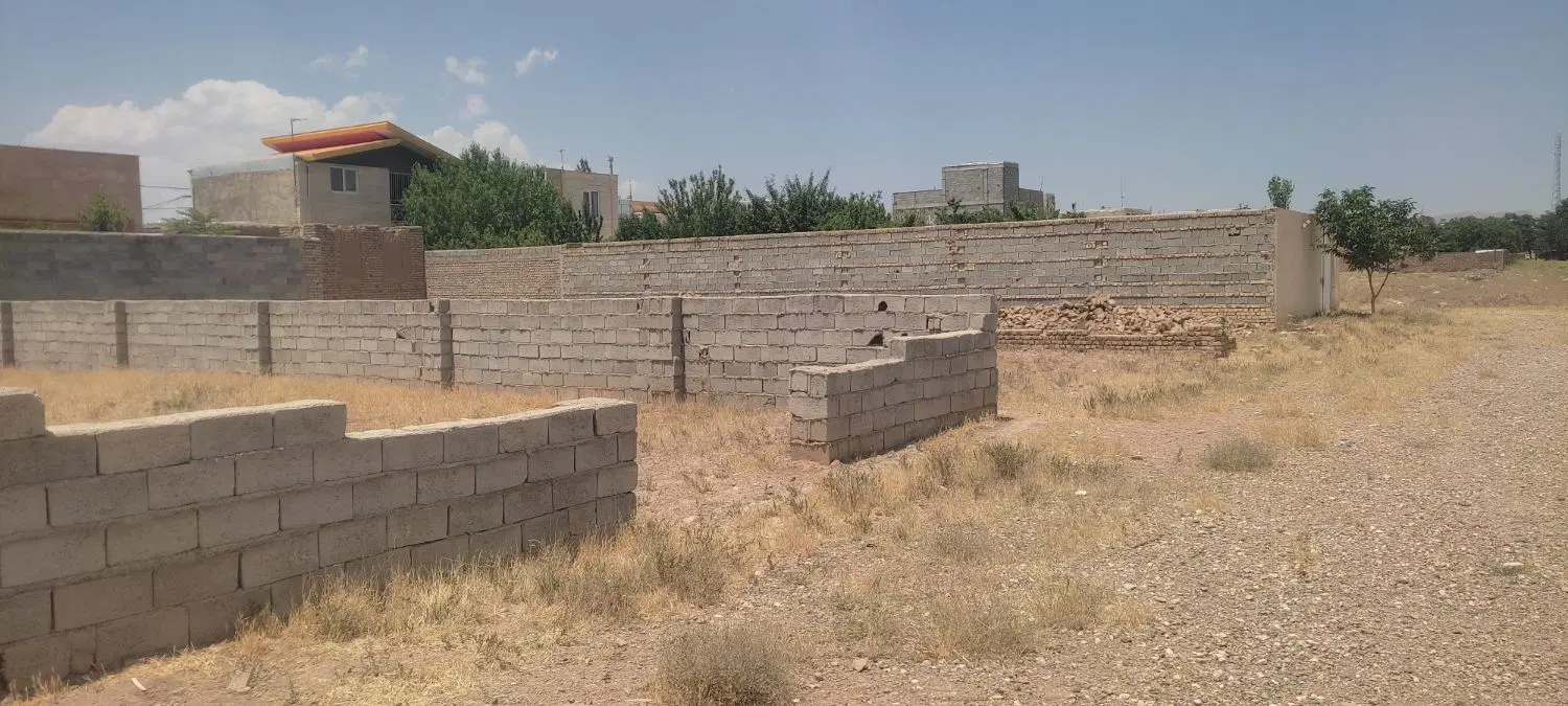 زمین مسکونی