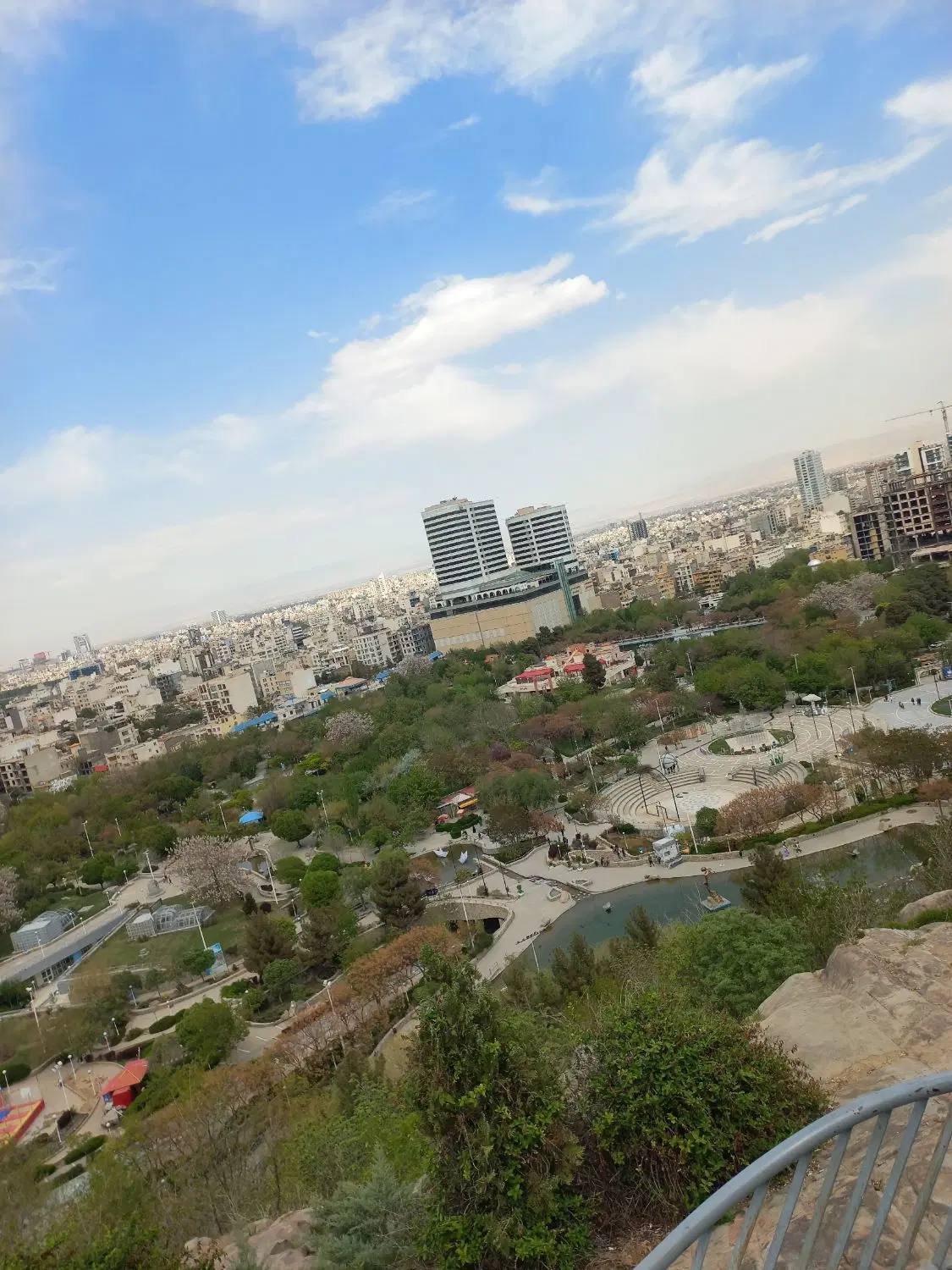 شهرک امید اکباتان واحد 70متری