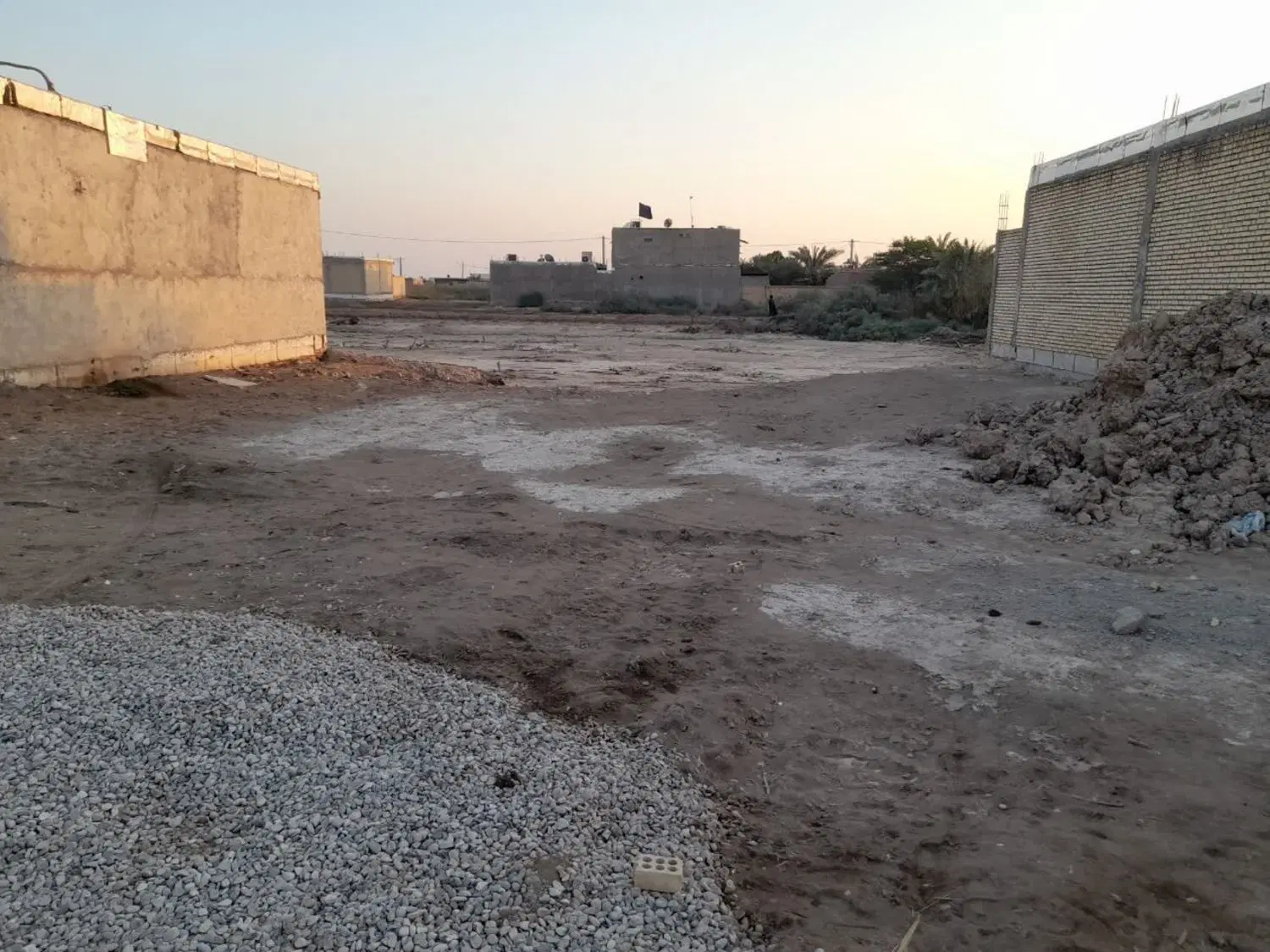 فروش زمین با متراژ ۳۰۰متر  واقع در شهر اروندکنار