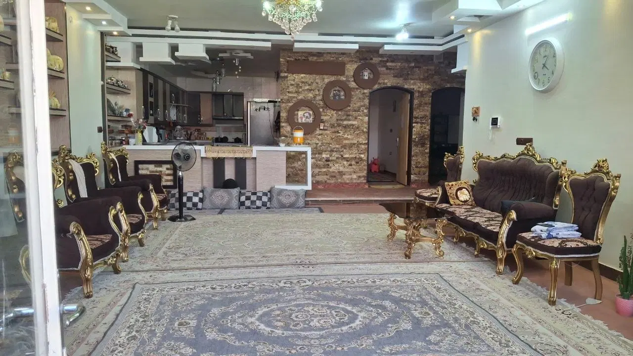 خانه ویلایی ۳ خواب....خیابان صفاییه