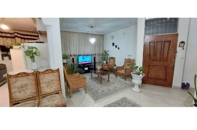 آپارتمان بَر بلوار گلسرخ