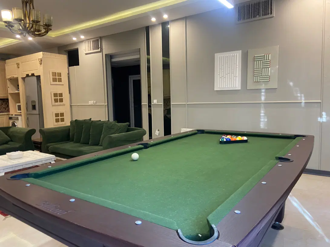 عمارت کاراکاس لوکس استخر بیلیارد امتداد وکیل اباد