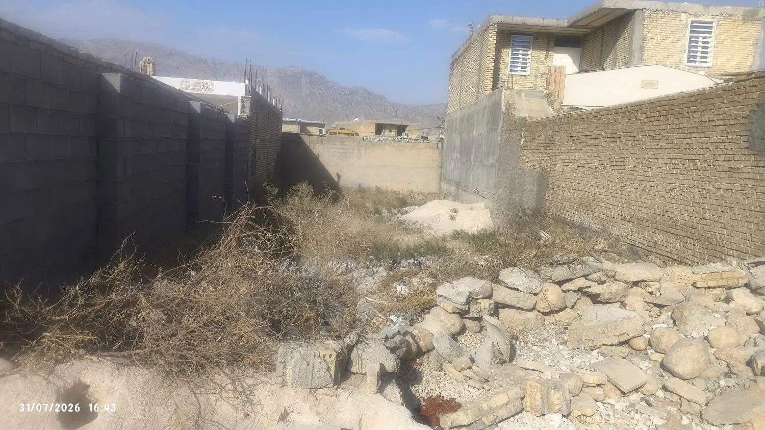 زمین مسکونی