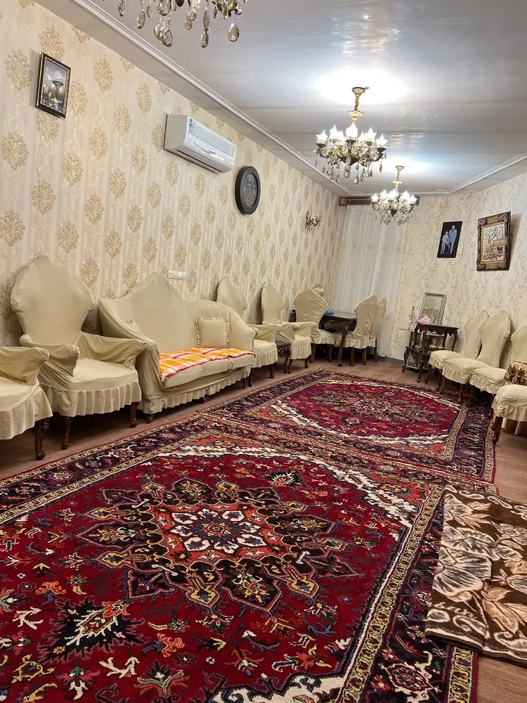 حیاط 135متری با مغازه تجاری در اسکو