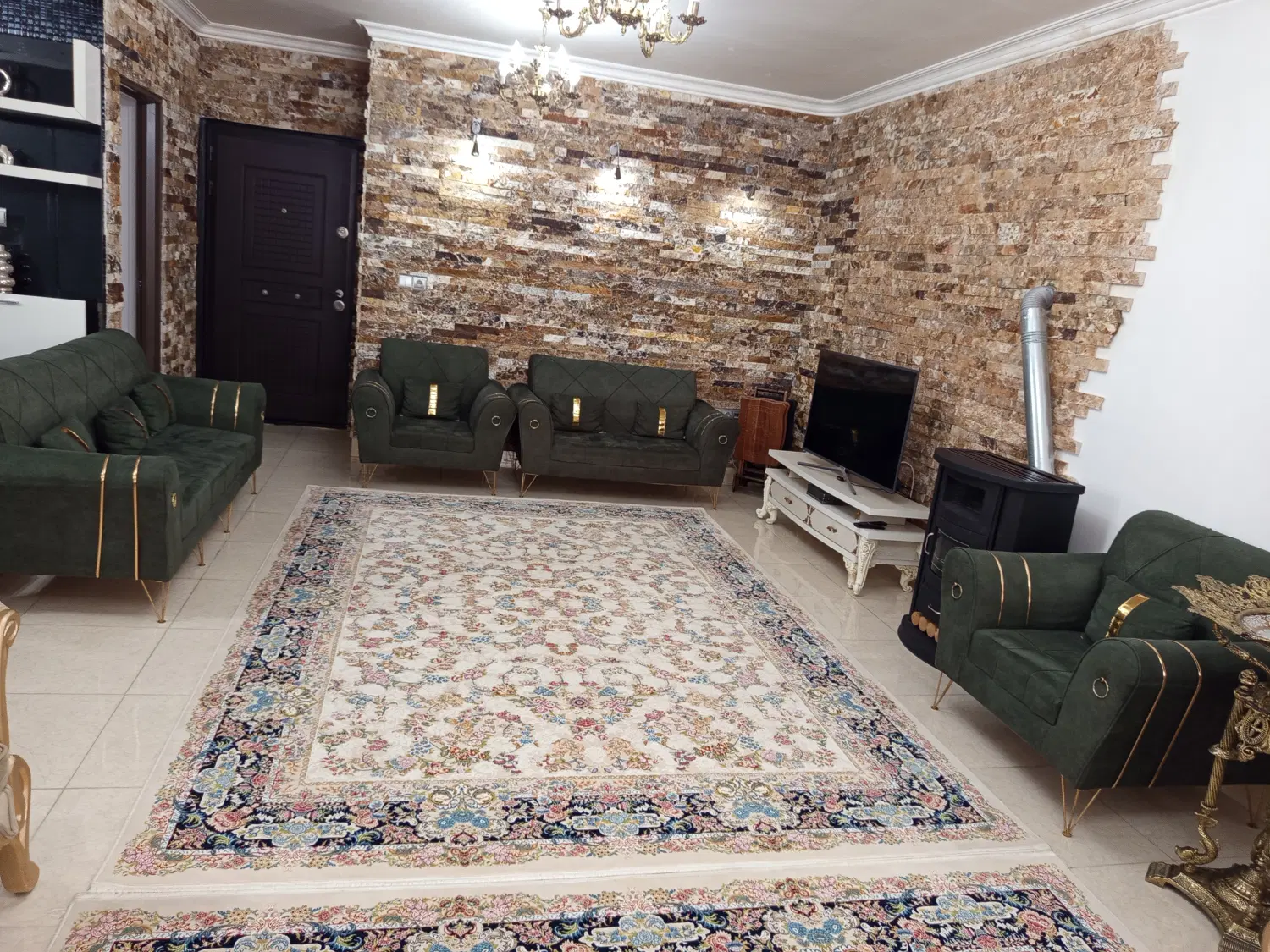اجاره خانه۱۱۰متری