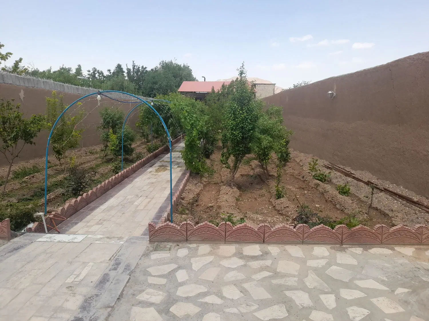 فروش زمین محصور