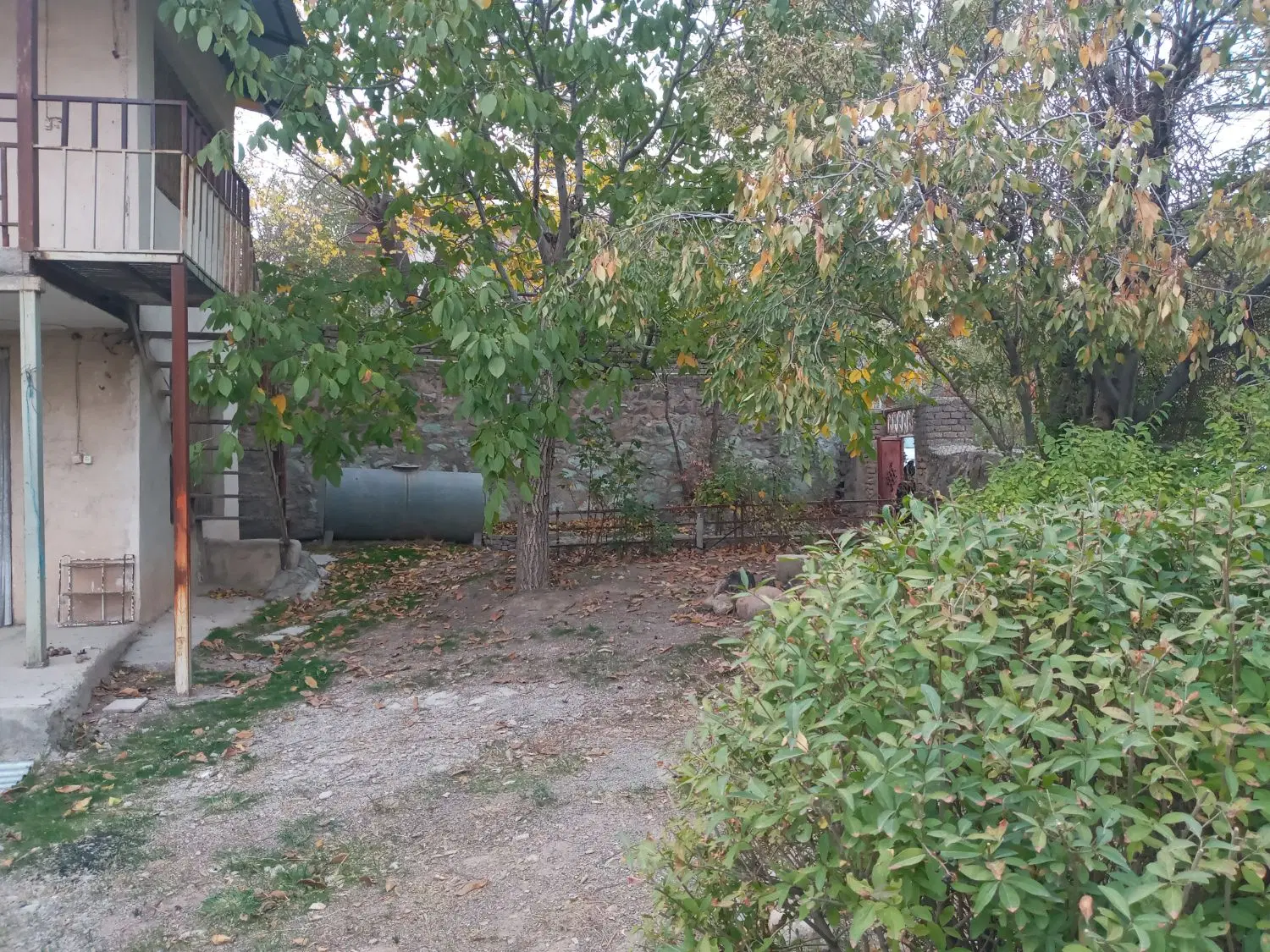 خونه باغ در لواسان روستای بوجان