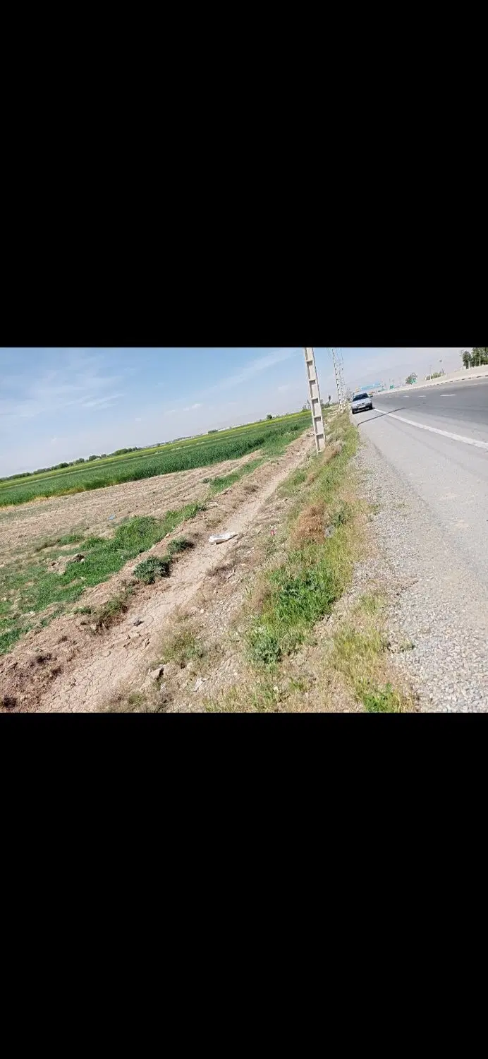 زمین بر اتوبان روستای یام