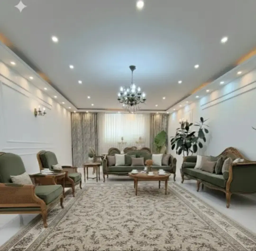 همخونه بی حاشیه