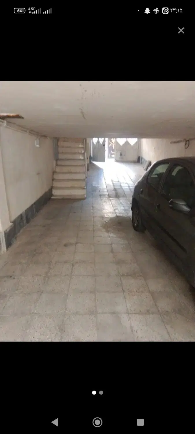 پارکینگ ماشین