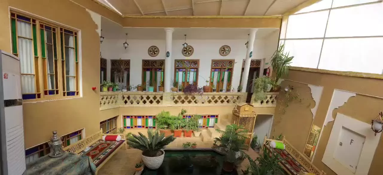 اقامتگاه بومگردی واقع در کاشان