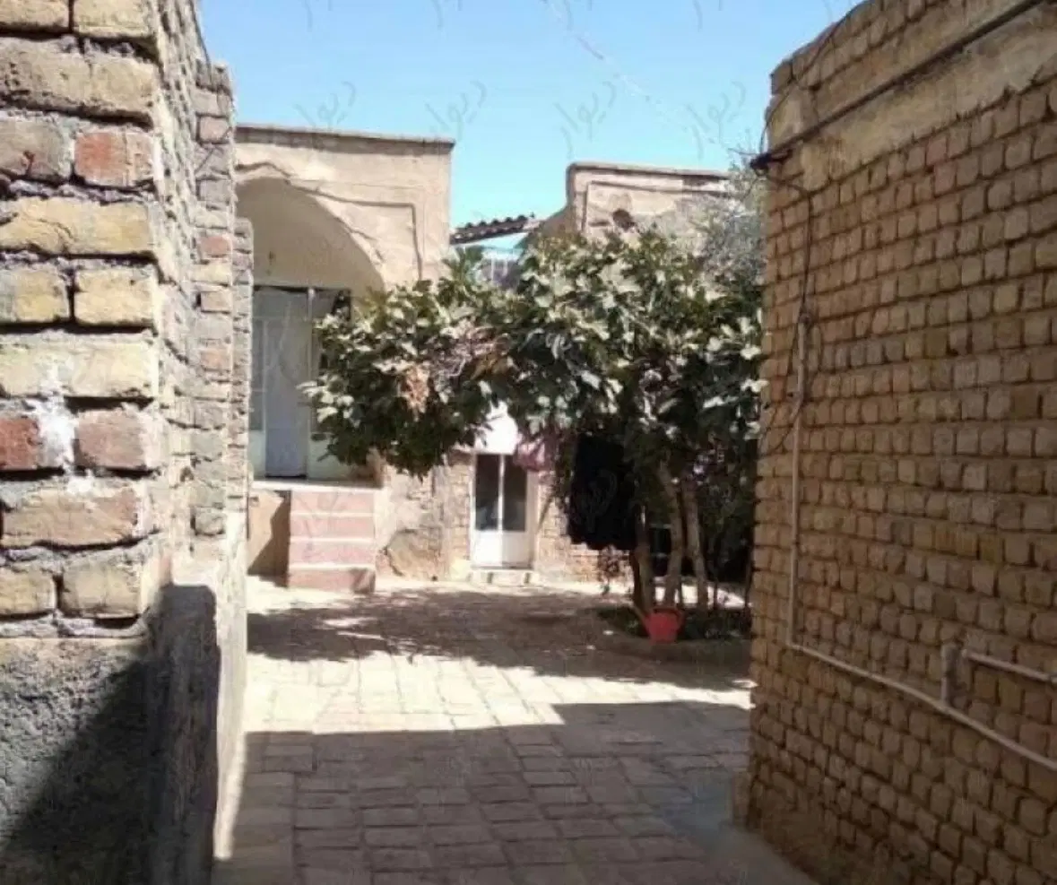 فروش ملک کلنگی (باموقعیت تجاری ‌ودسترسی عالی)