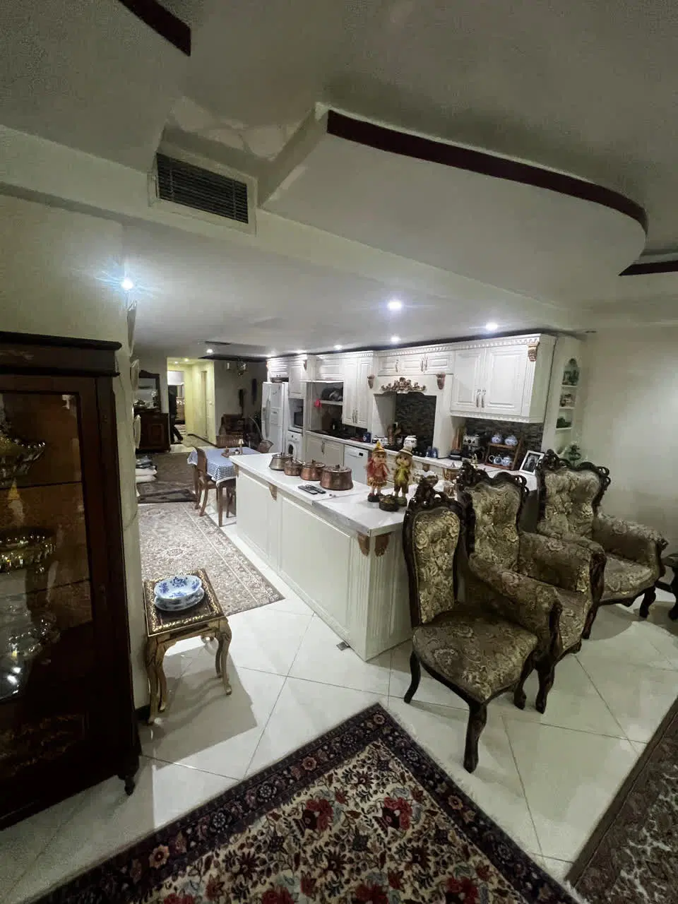 آپارتمان ۱۲۰ متری فول امکانات