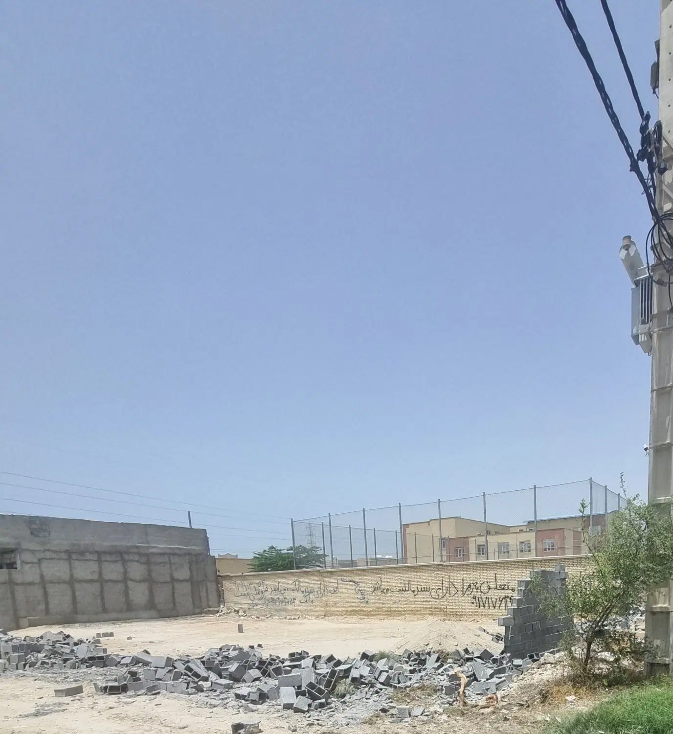 فروش زمین 195 متری تنگک سوم
