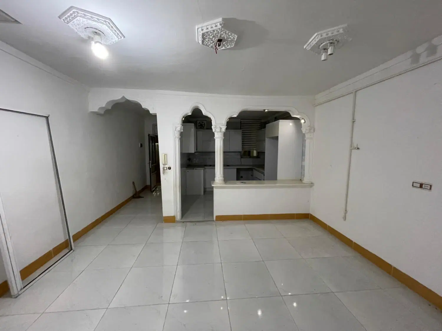 خونه حیاط دار ۱۰۰ متری