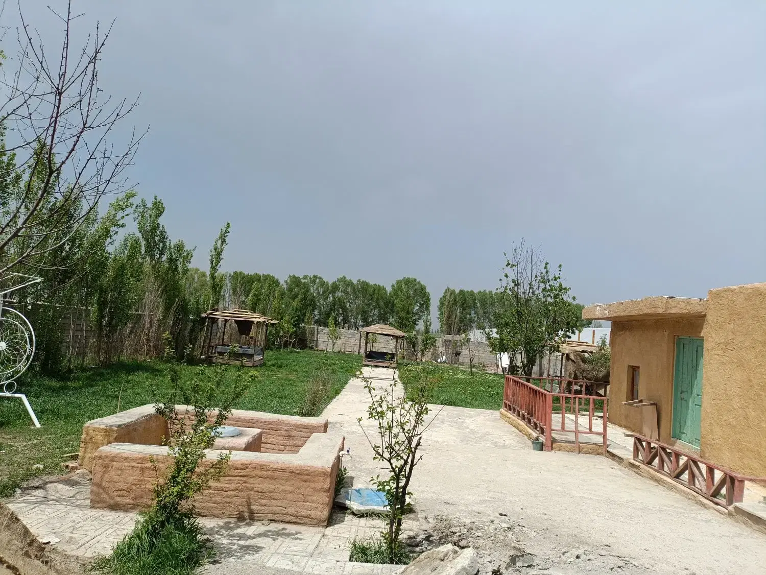 ویلاسوئیت باغ سنتی