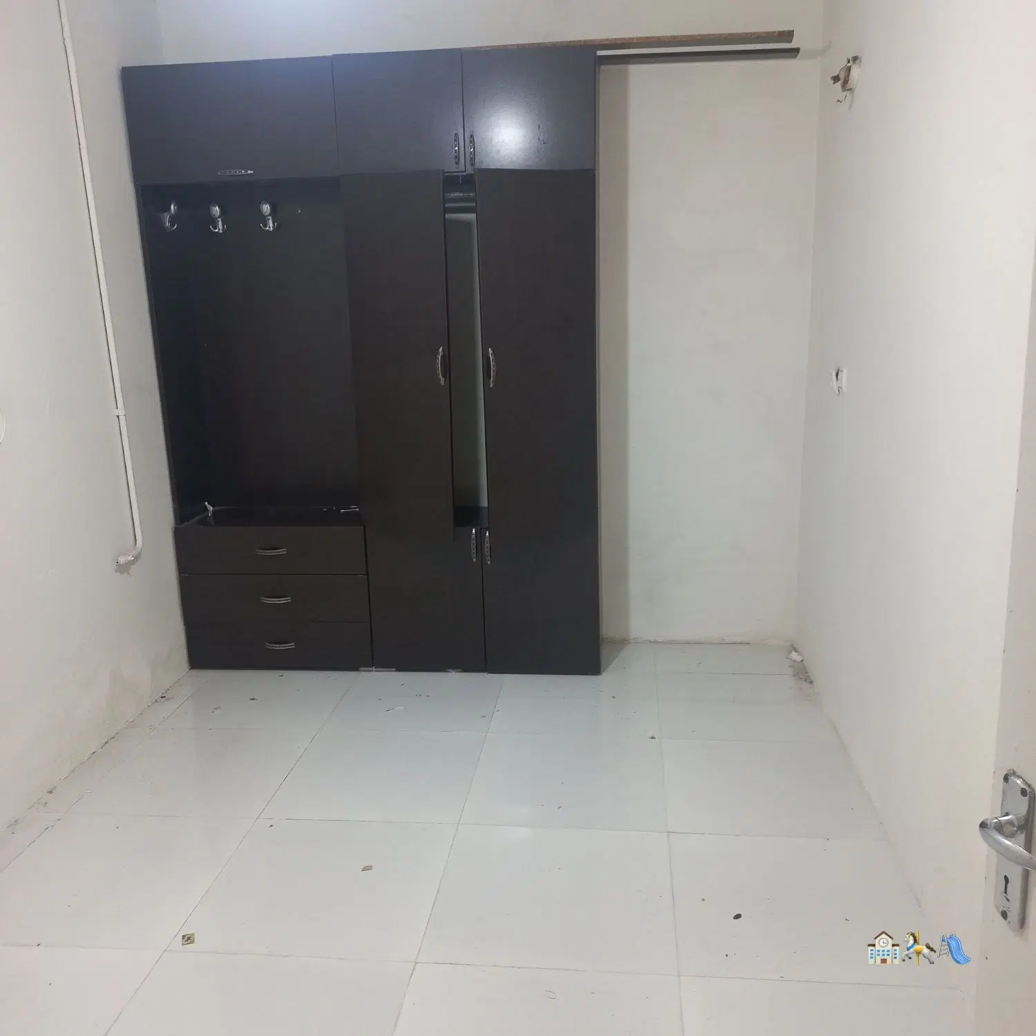 آپارتمان فروشی ۷۵ متری شهید رستمی ۵۴