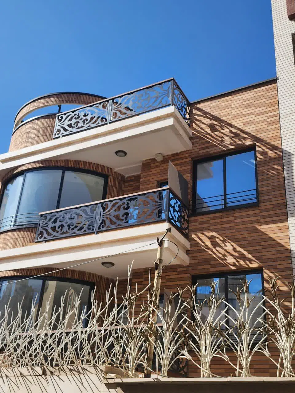 آپارتمان تک واحدی