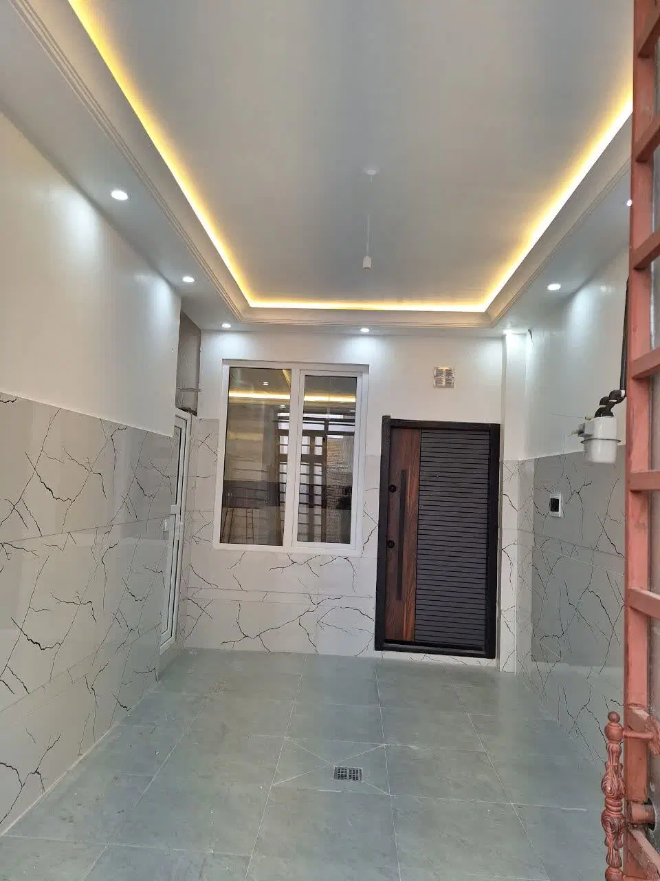 رهن خانه طبقه همکف