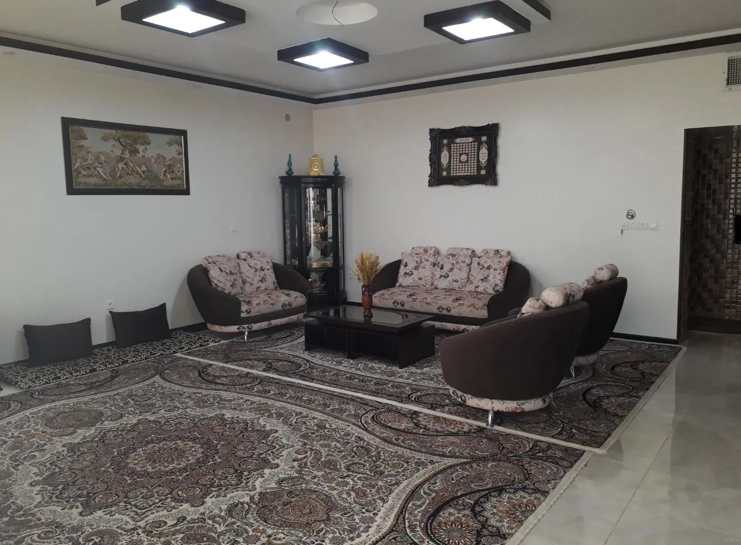 فروش خانه مسکونی دوطبقه نوساز سه نبش