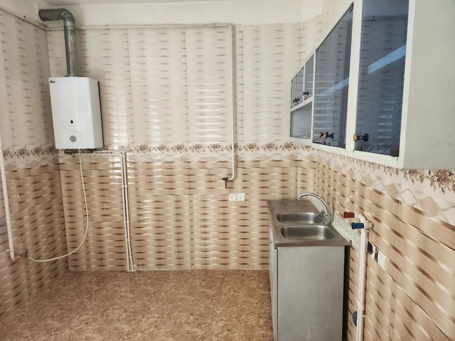خانه مسکونی در توبره‌ریز