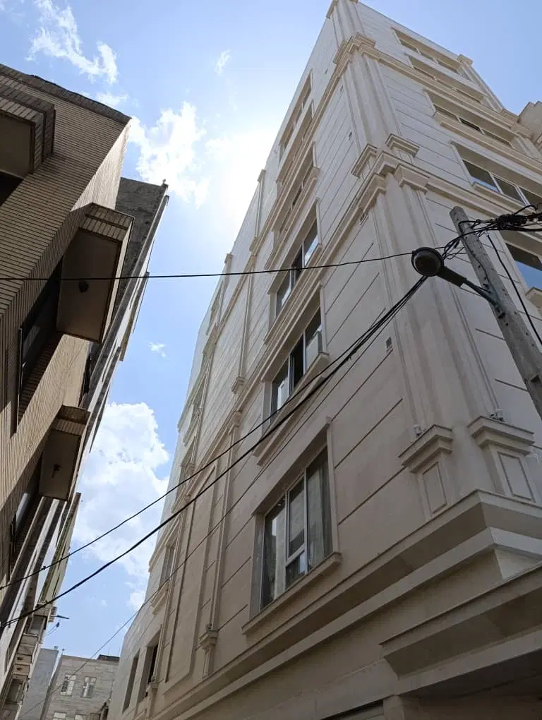 آپارتمان ۱۵۰ متری مطهری ۳۷