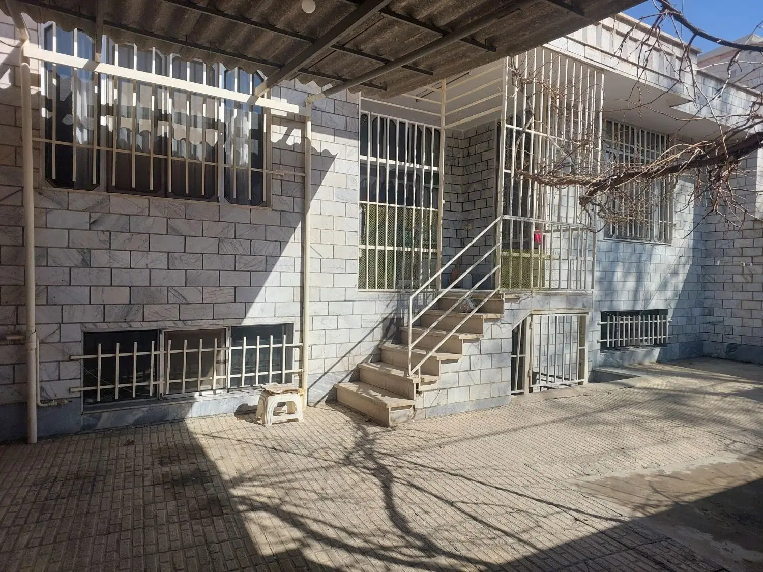 خانه ویلایی ۵دقیقه تا داخل شهر