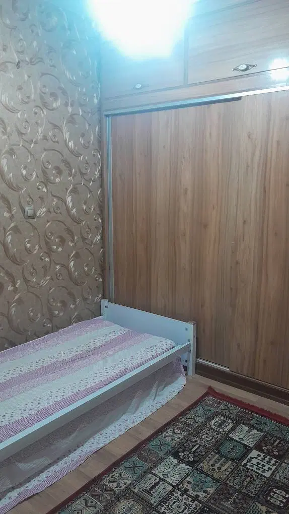 ۳۸ متر