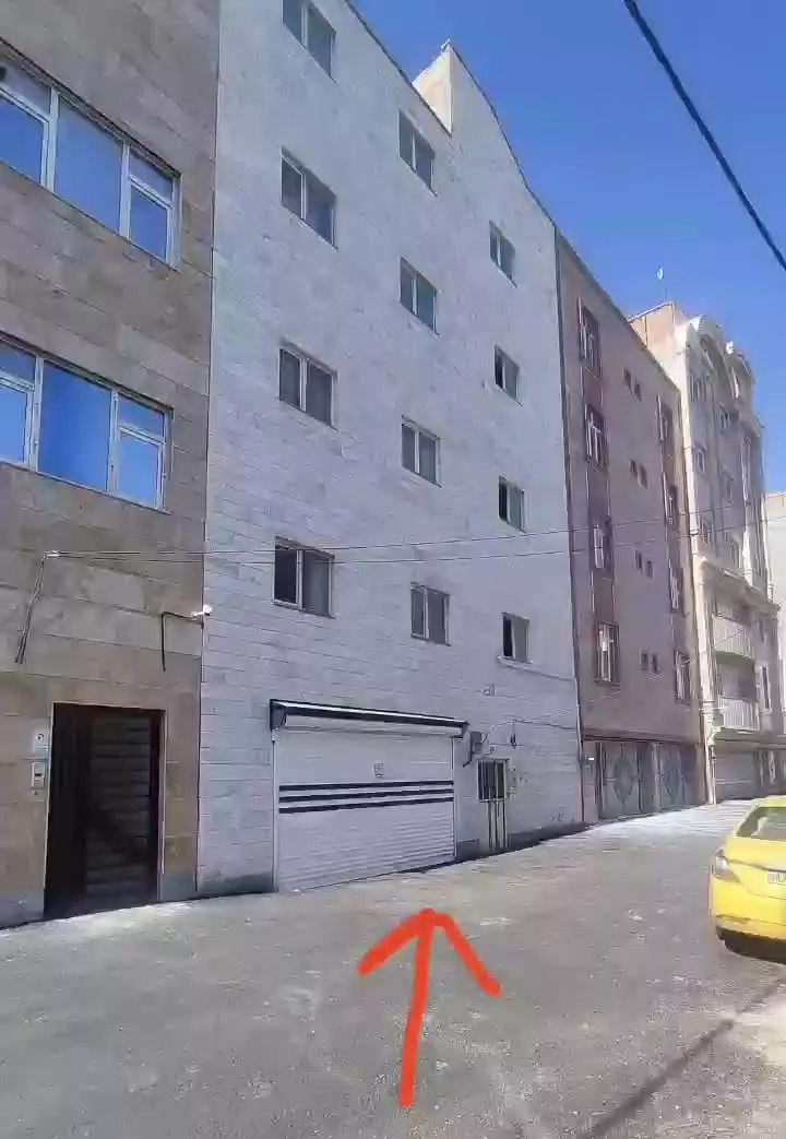 فروش فوری تک واحد۹۲ متر اکبریه