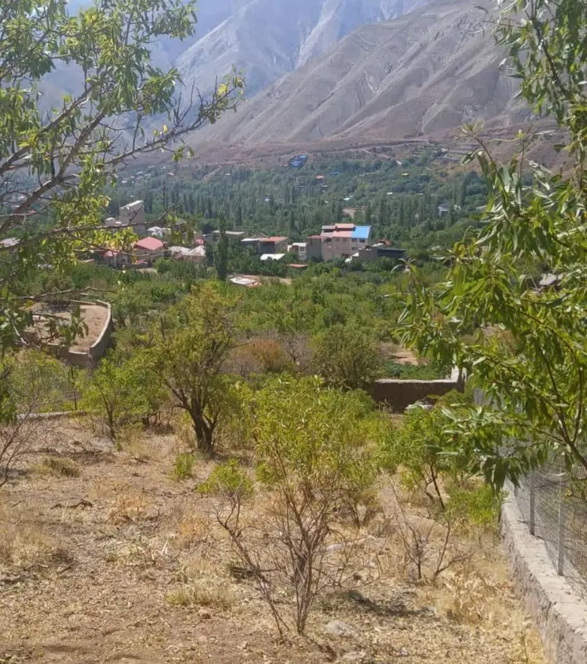 زمین فروشی