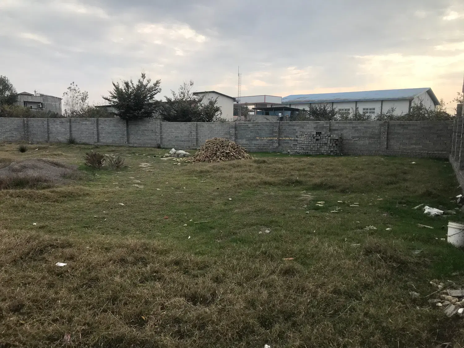 ۹۱۱ متر زمین مسکونی ساری گهرباران ولوجا سند ۶دانگ