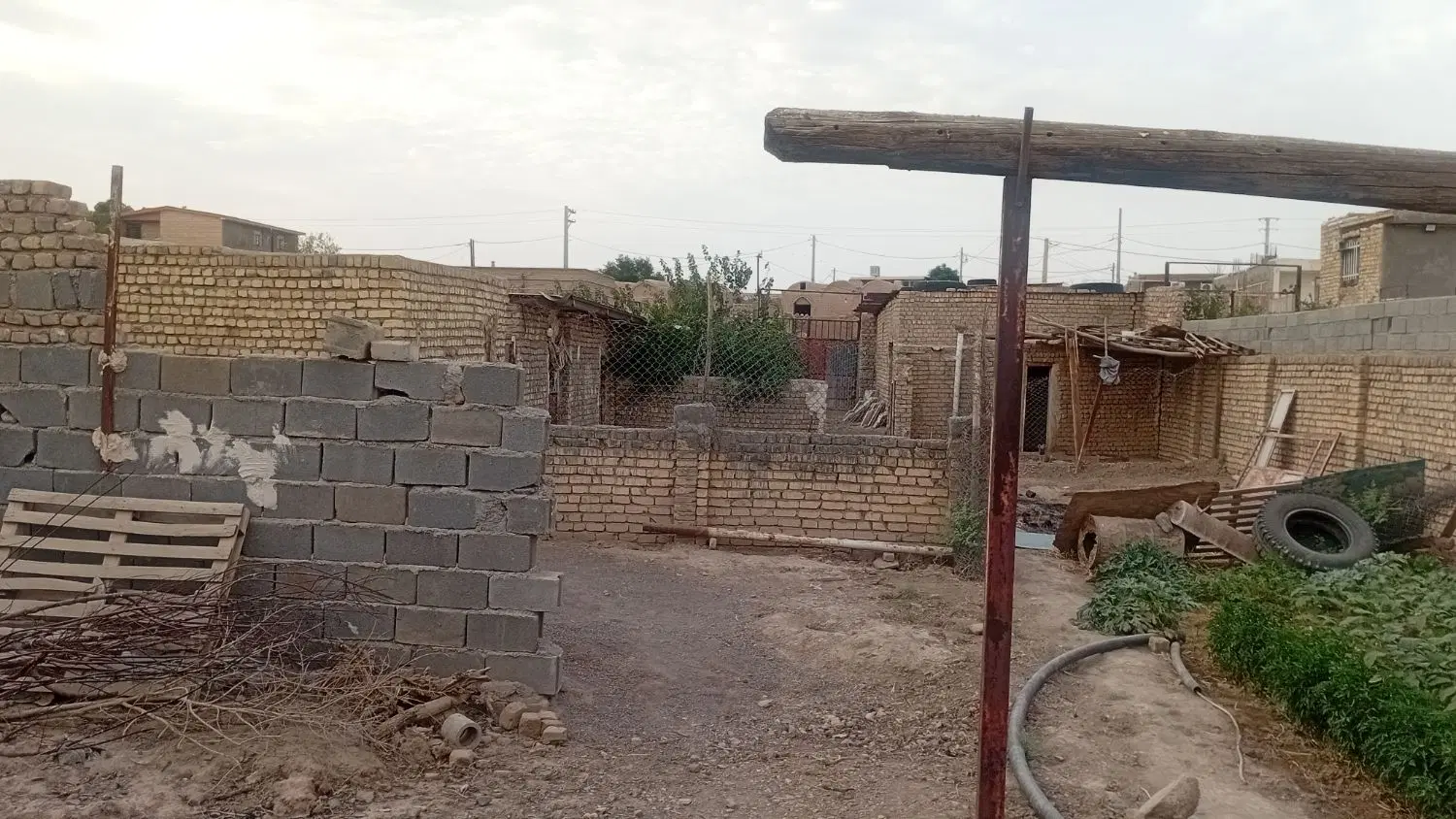 ملک و باغ