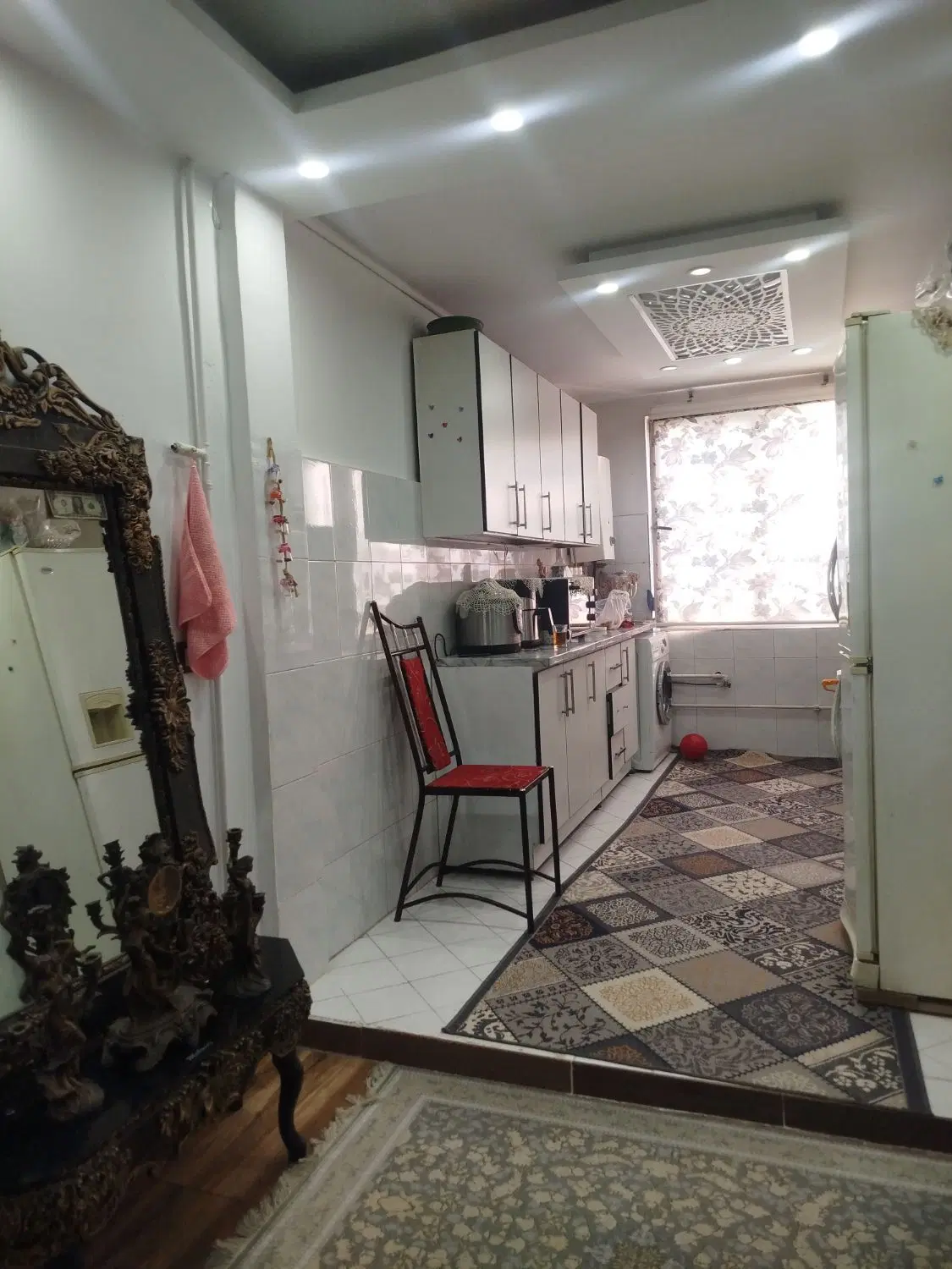 آپارتمان 60متری فول نزدیک مترو گلشهر