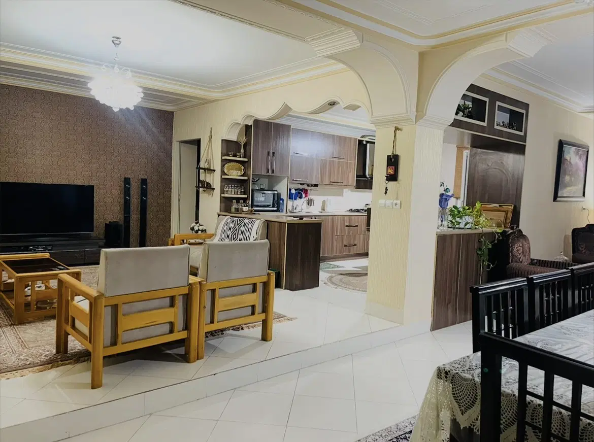 فروش آپارتمان سه خوابه مرکز شهر
