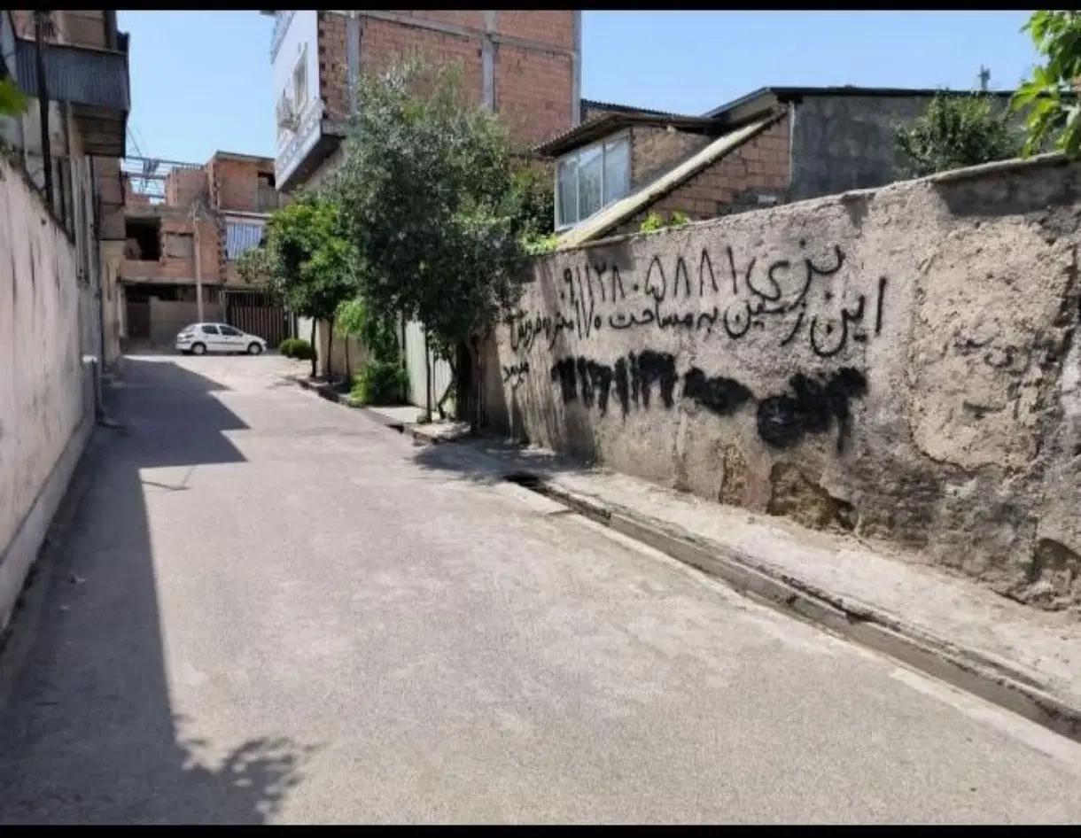 زمین مسکونی ، کاشانی ۱۸