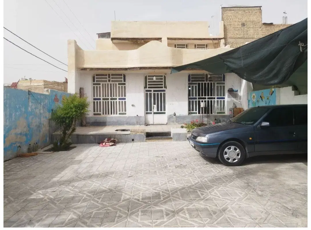 خانه 300متری در شیراز