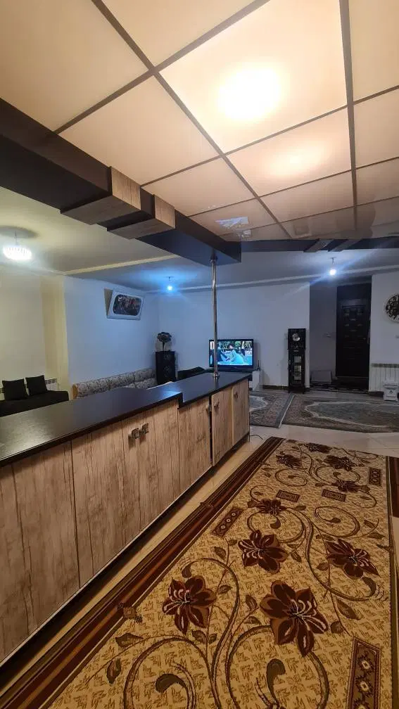آپارتمان تک واحدی