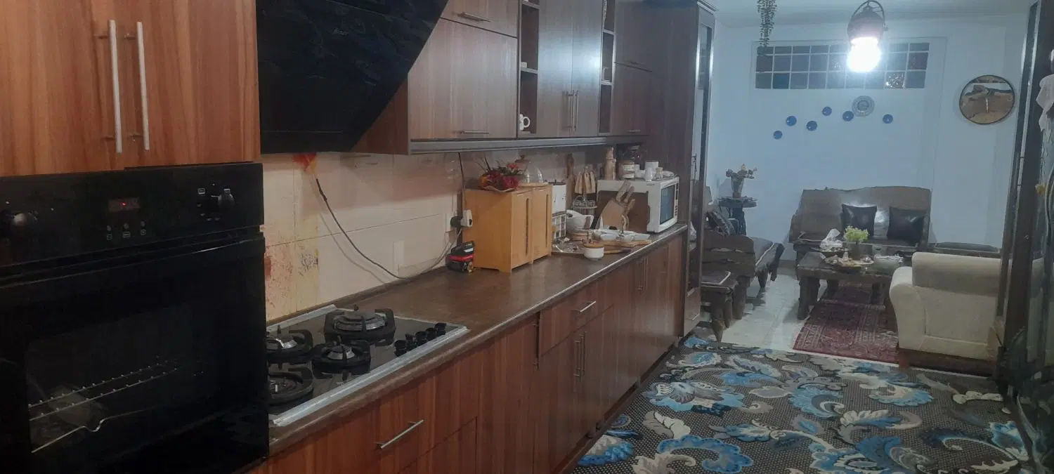 خانه ویلایی سندر دار