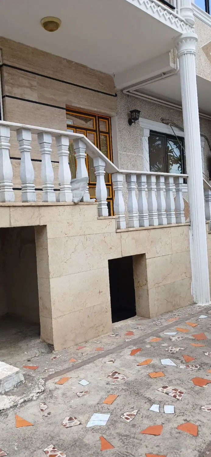 زمین و خانه نیمه ساز شهرک امام سجاد