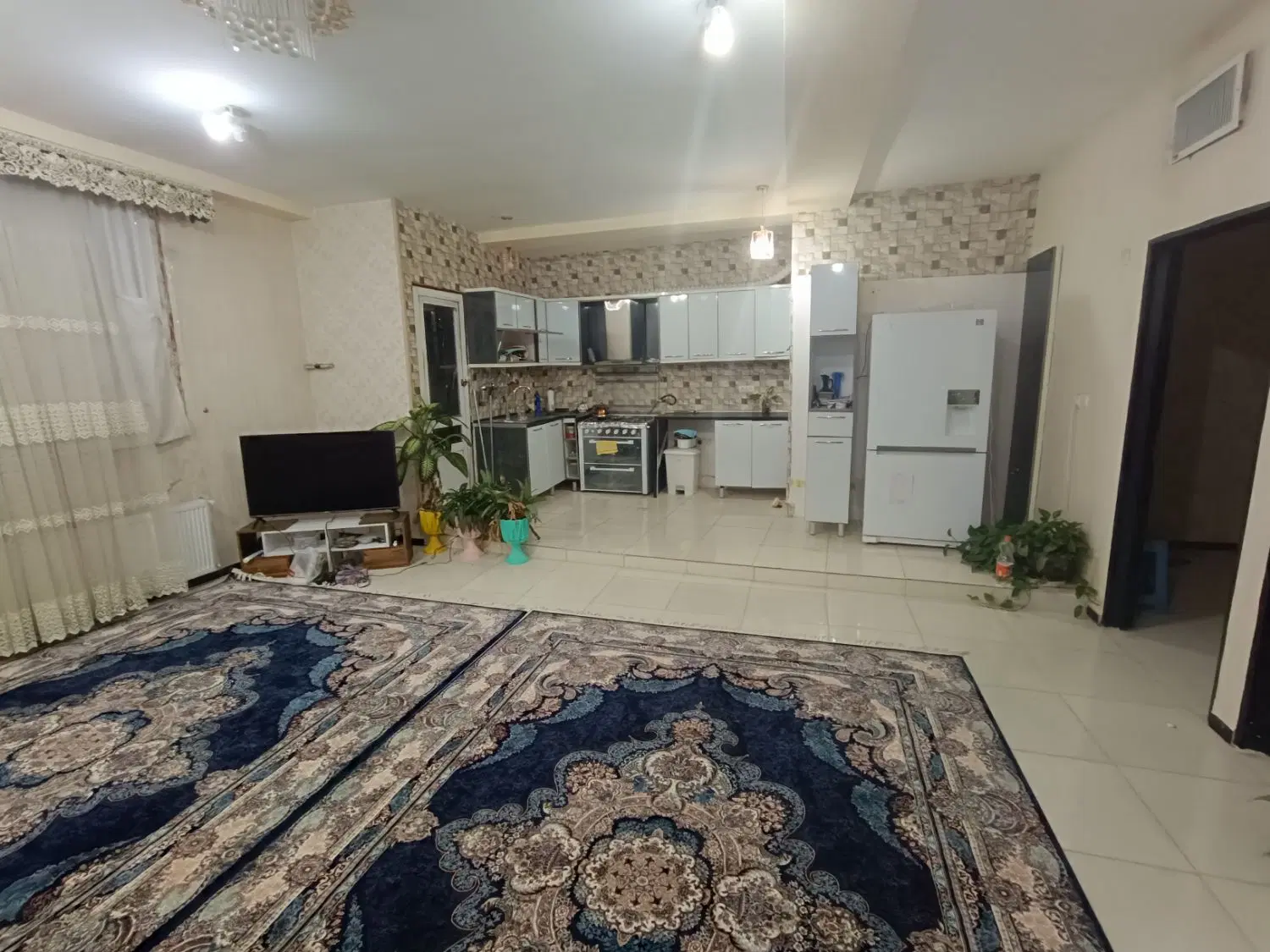 واحد ۸۶ متری شخصی ساز دوبر مبارزان