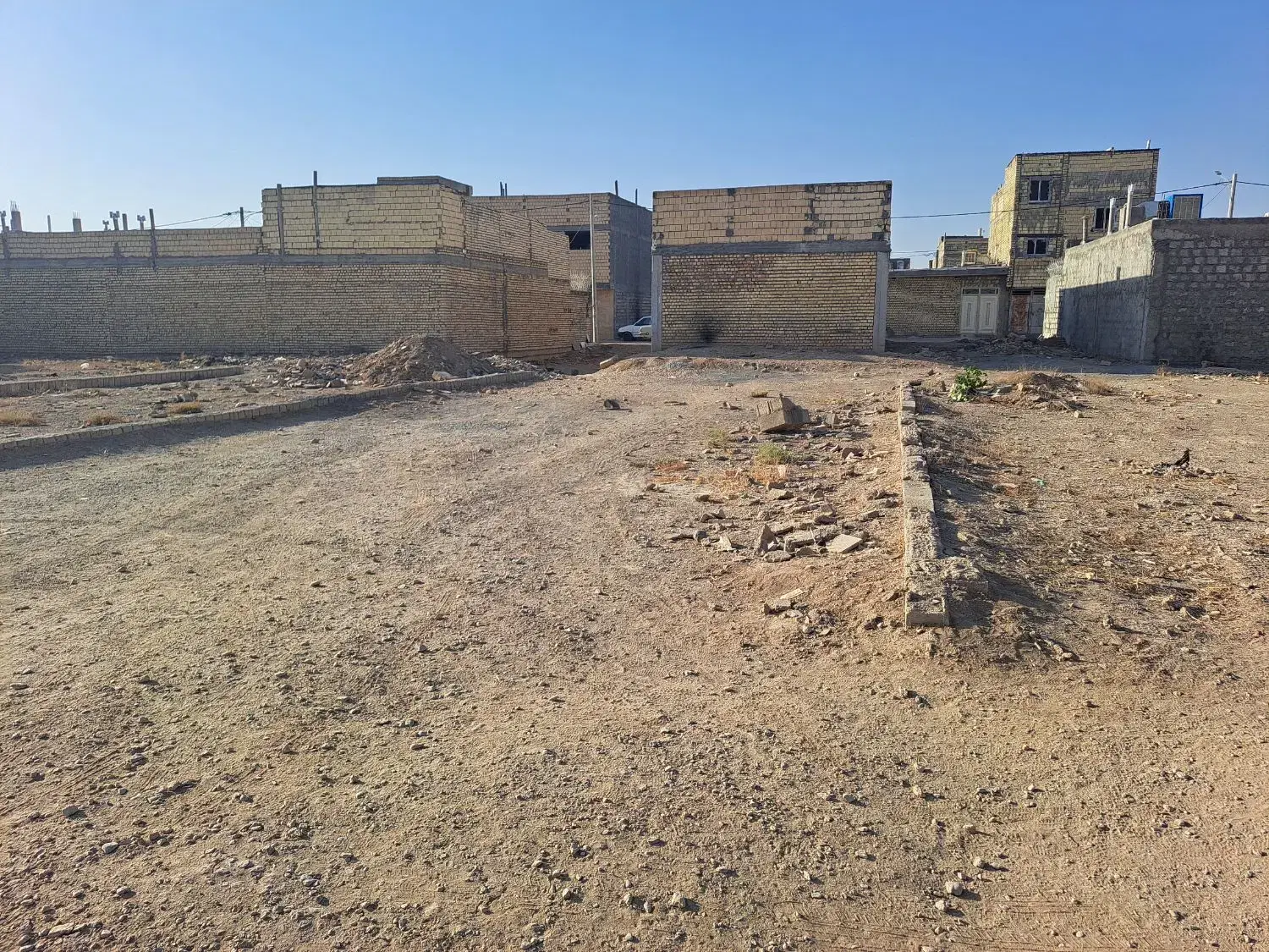 زمین مسکونی جنوبی ۱۸۹